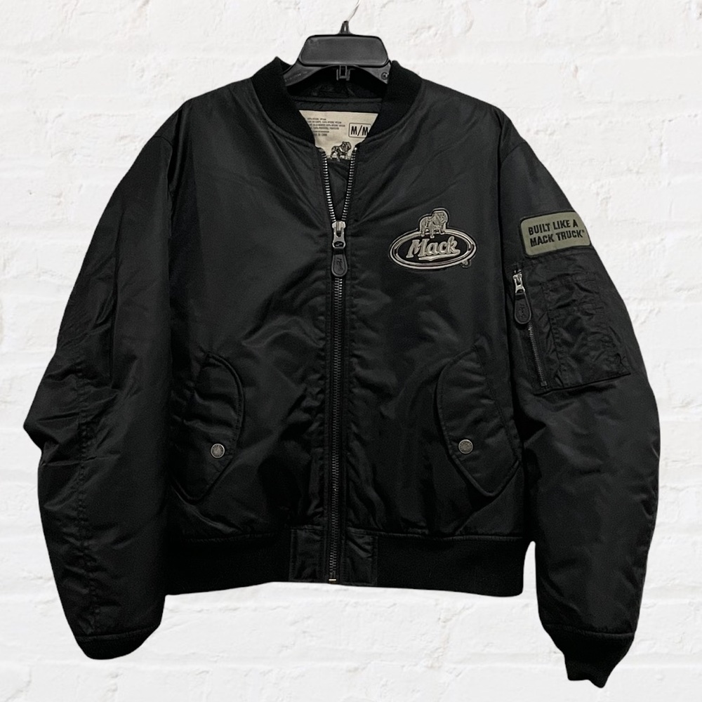 Mack Truck Bomber Jacket Men’s Sz M